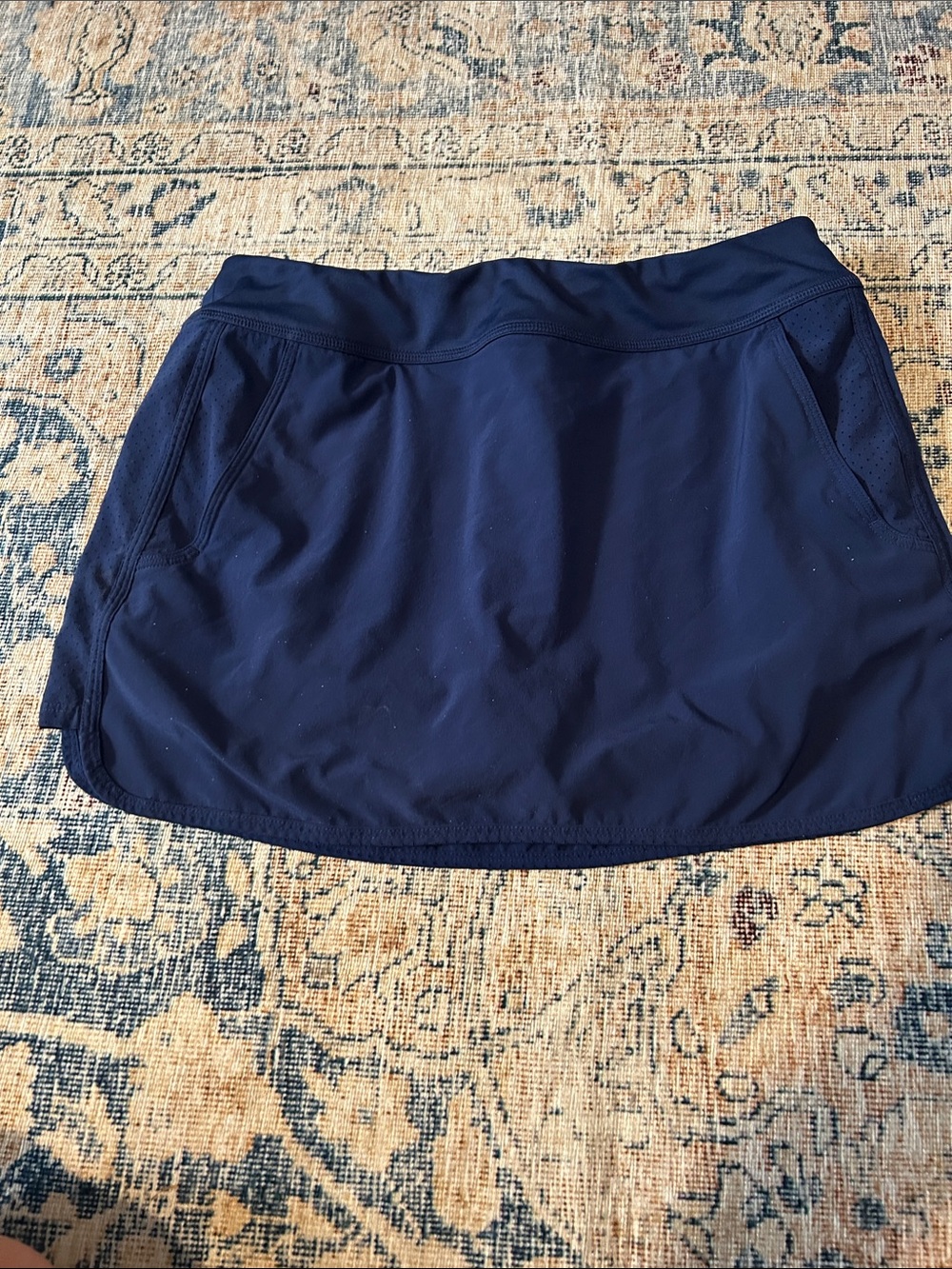 Vineyard Vines Navy Active Skirt with Logo